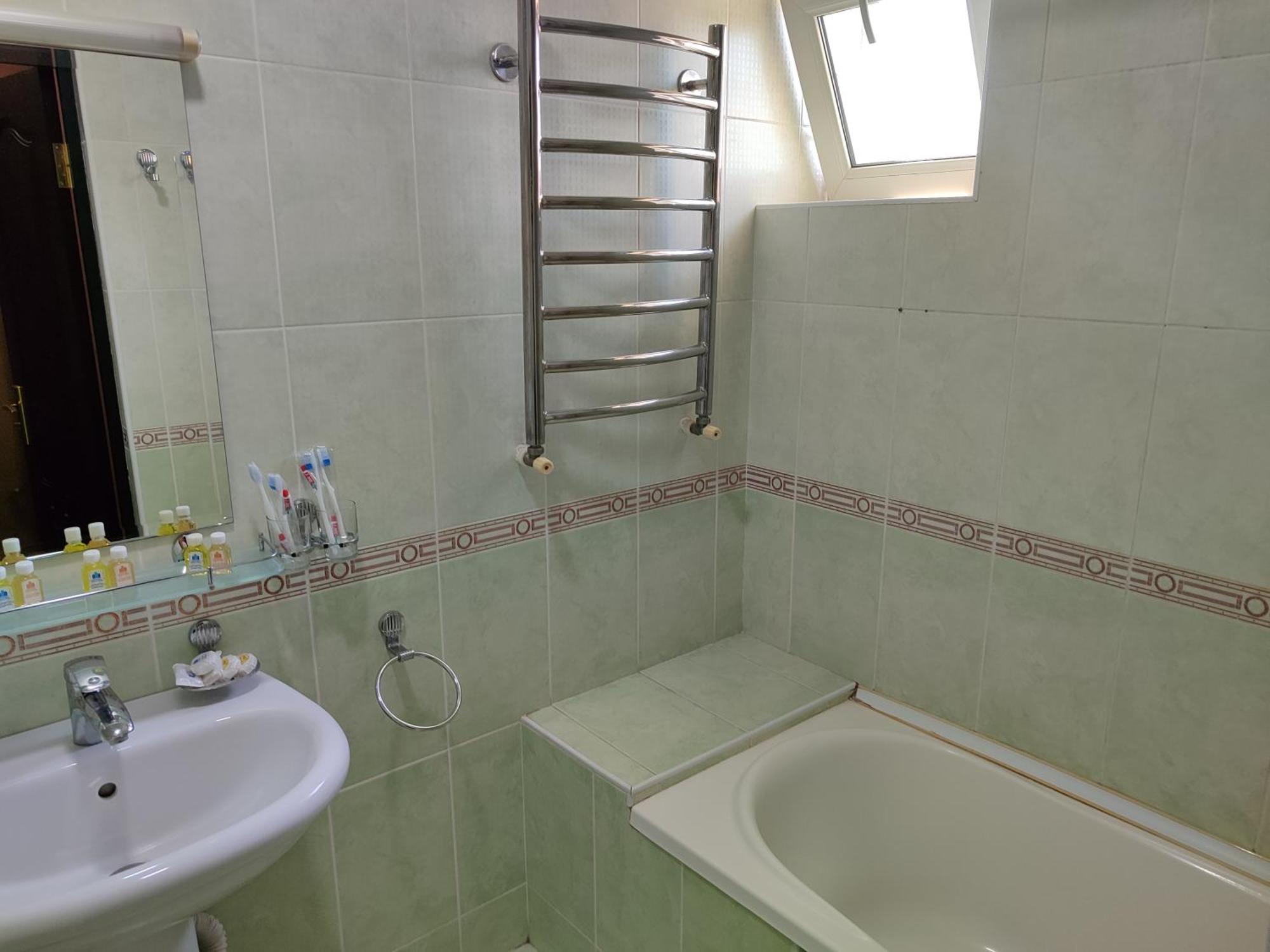 Grand Avenue Hotel Tashkent Luaran gambar